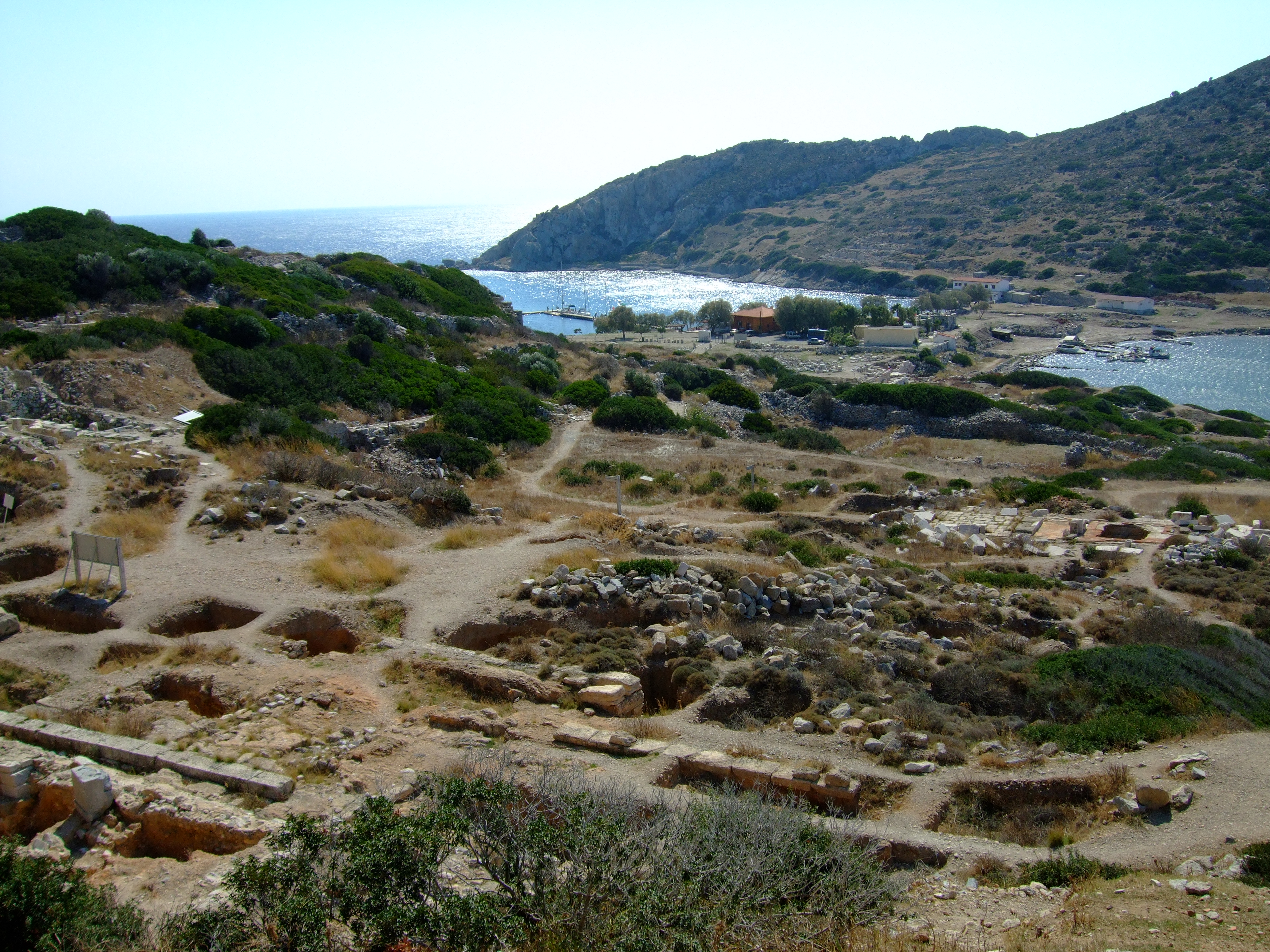 Karya Yolu Datça Etabı, Knidos Antik Kenti ve Çifte Liman Manzarası, Tischbeinahe